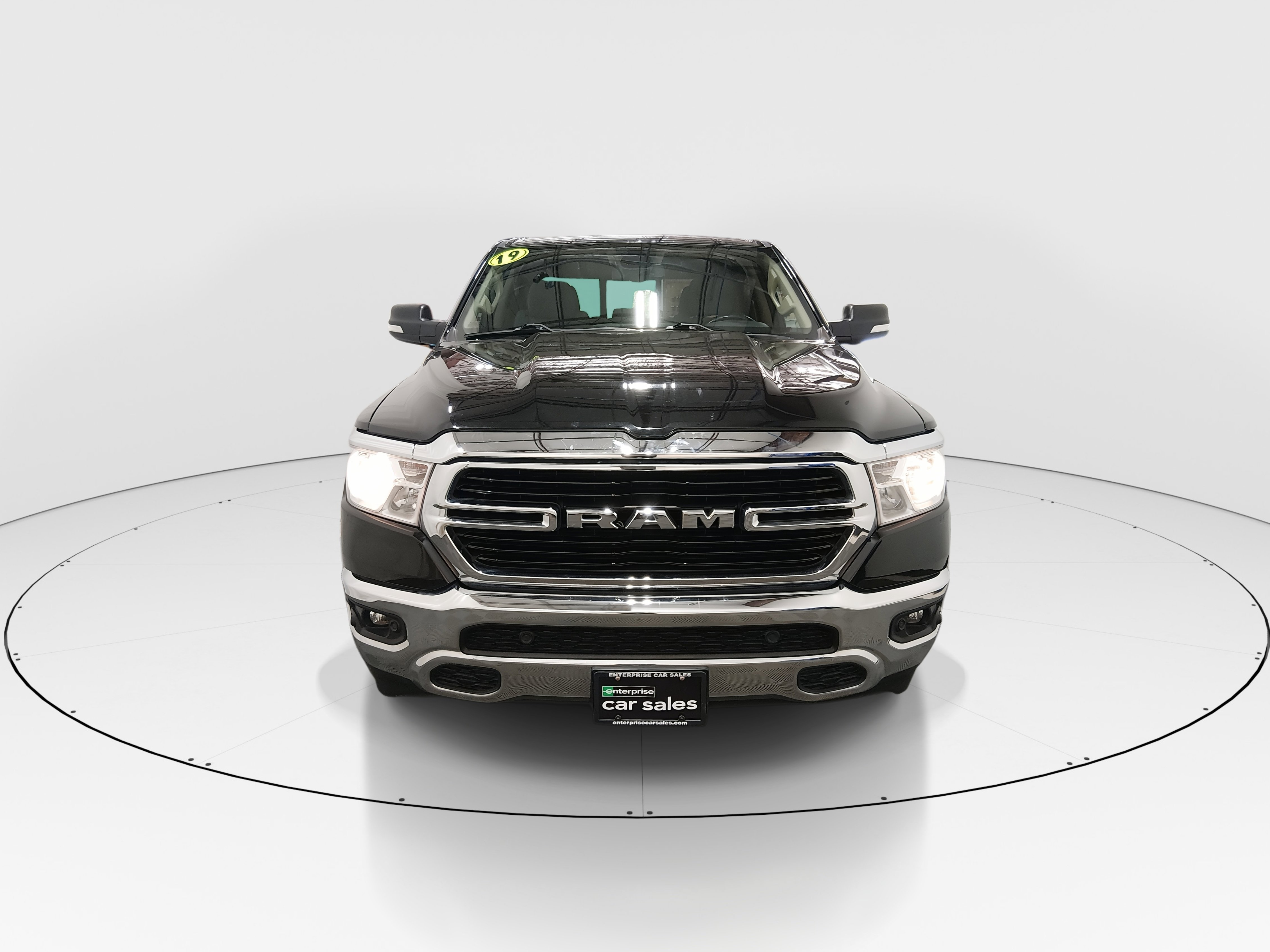 ram ram 1500 pickup 2019 1C6RRFFG6KN696719 image ram ram 1500 pickup 2019 1C6RRFFG6KN696719 image